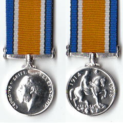 WW1 1914-18 miniature war medal